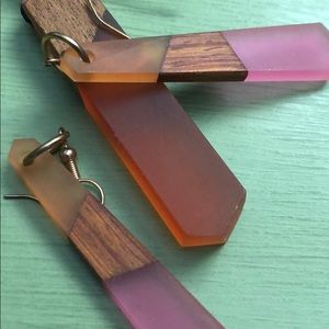 Pink and orange necklace and earrings